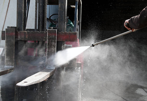 Best Pool Deck Cleaning  in Duvall, WA